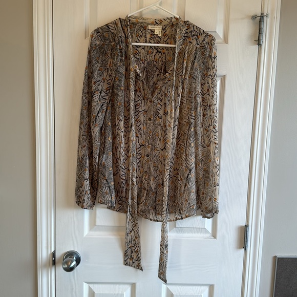 Printed Anthropologie Blouse w/ Neck Tie  - Size M - Picture 3 of 5